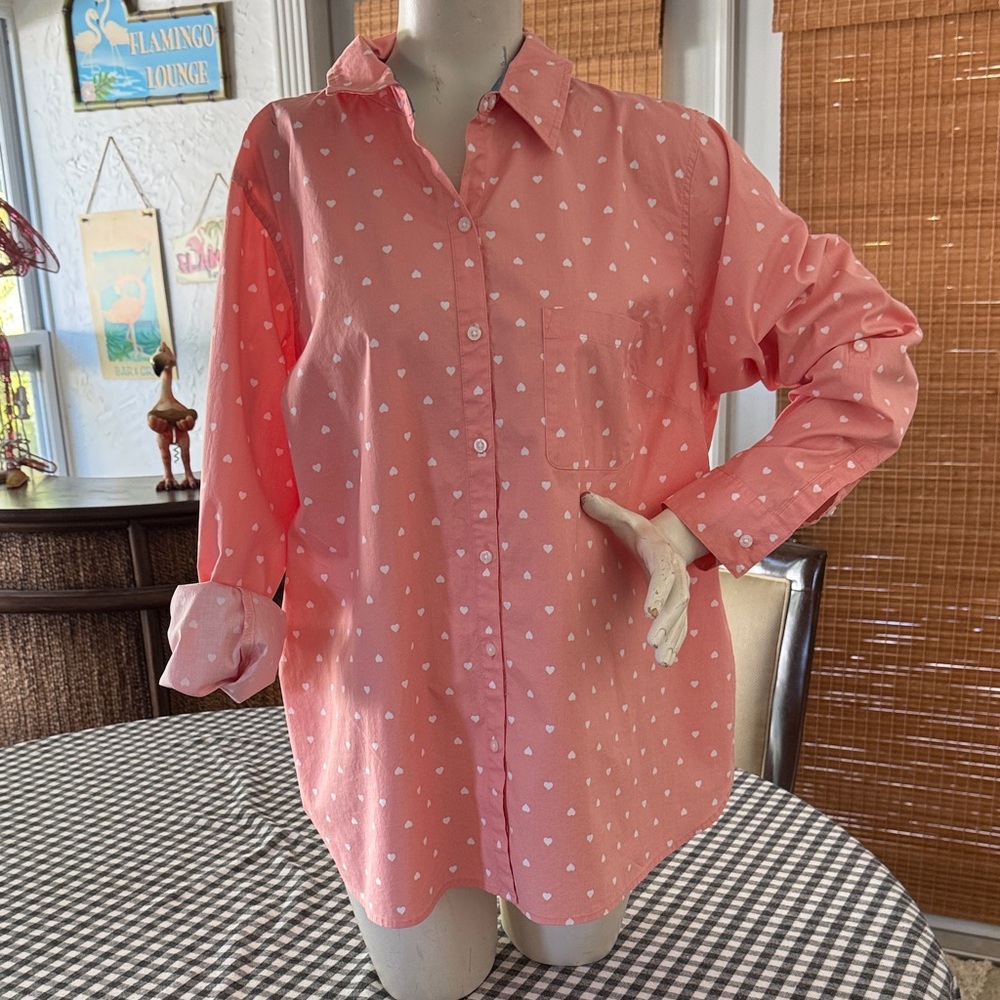 Woman’s Pink Heart Pattern Shirt